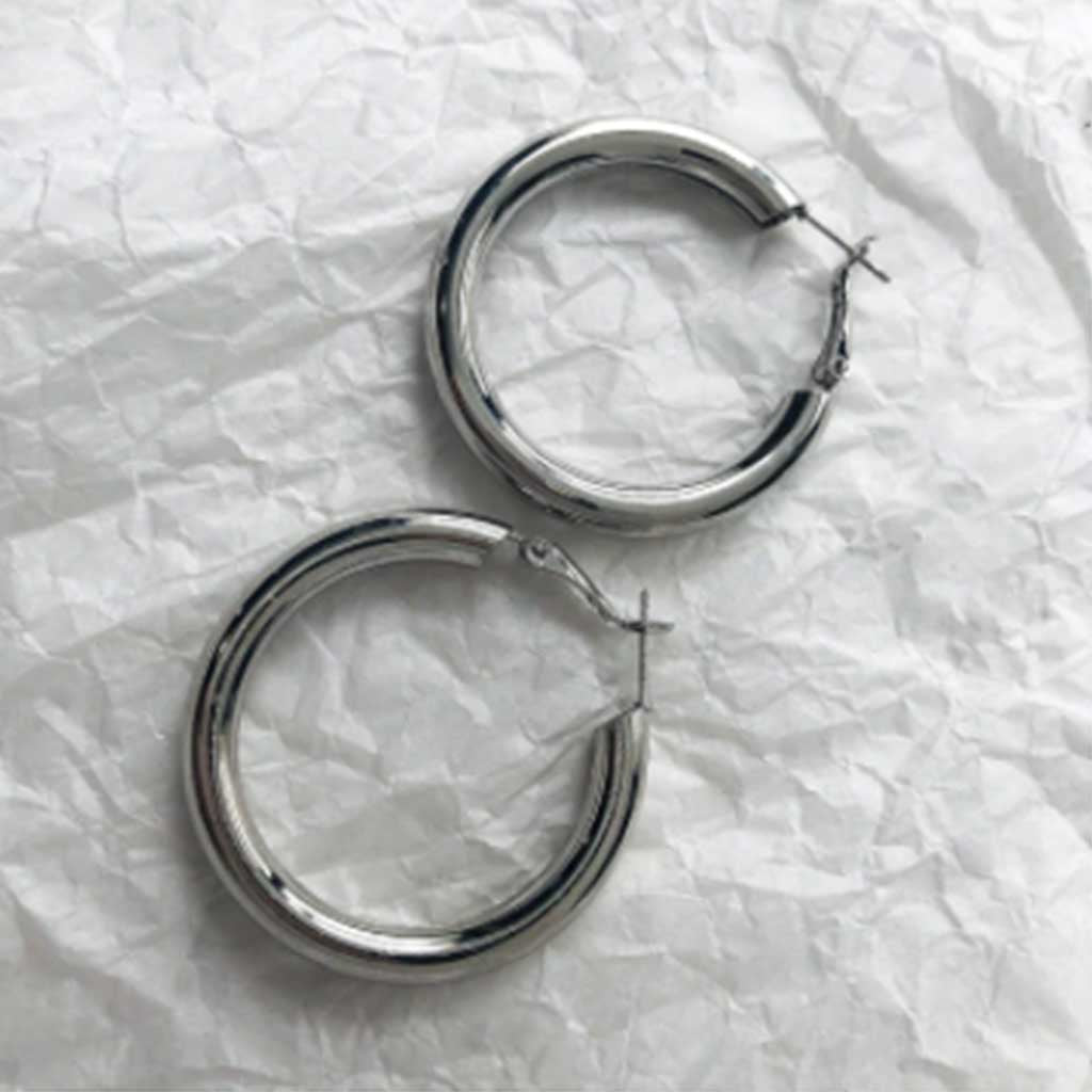 Medium Hoop Earrings in silver