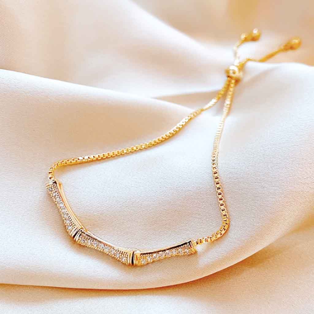 Three Bamboo Design Drawstring Bracelet in gold