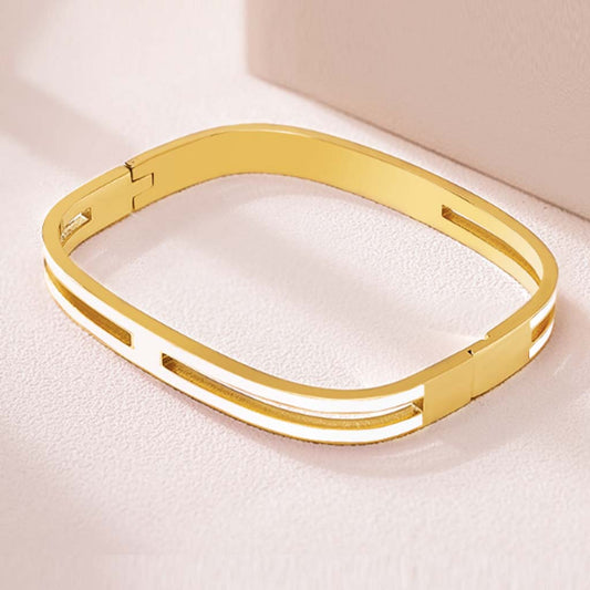 Rectangular Bangle in white and gold